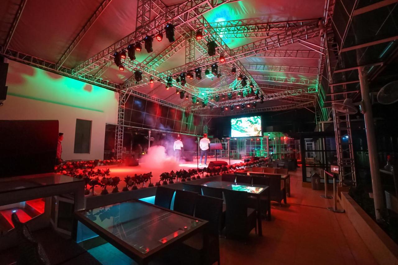 Green Rose Hotel Batam Eksteriør bilde